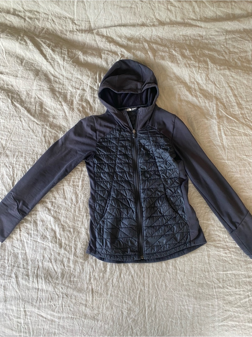 The North Face Endeavor ThermoBall Hybrid Hooded Jacket
